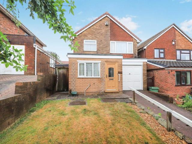 House for sale in Coseley, West Midlands