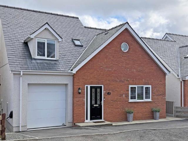 House for sale in Amlwch, Porthllechog