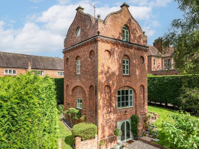 House for sale in Wolverley, Rushock