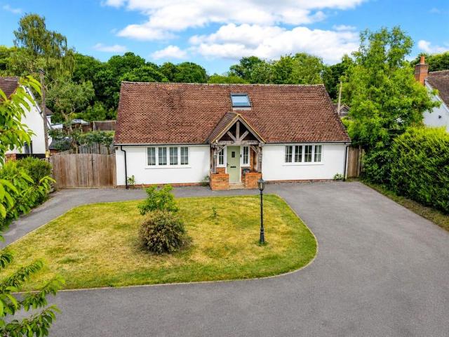 House for sale in Hart, Hampshire