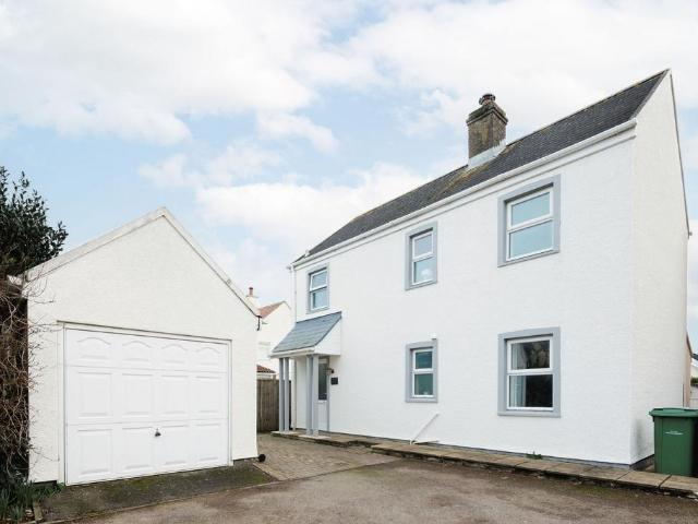 House for sale in Hornsey, Greater London