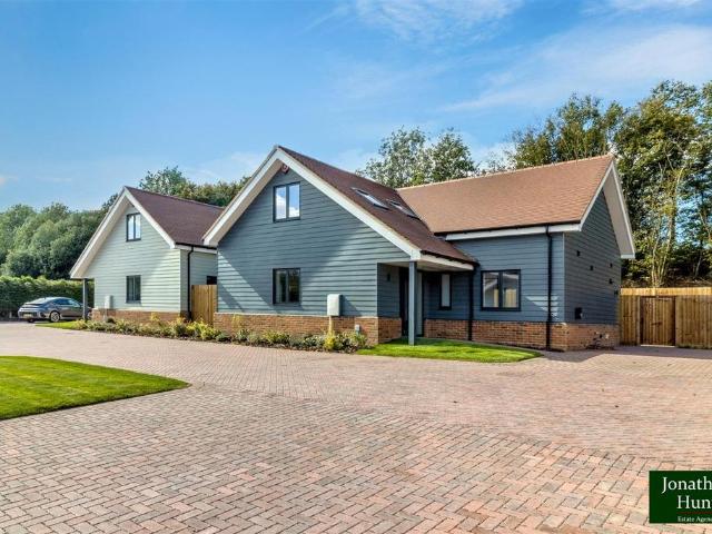 House for sale in Colliers End, Hertfordshire
