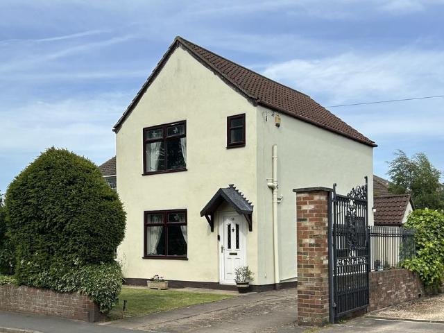 House for sale in Scawby, North Lincolnshire