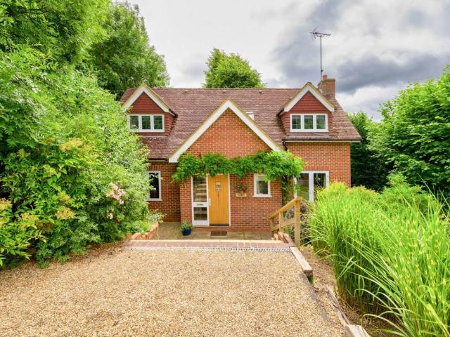 House for sale in Berrick Salome, Oxfordshire