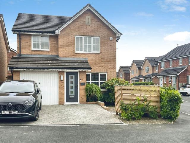 House for sale in Burnden, Lee Bank