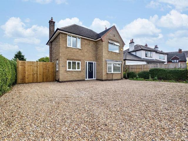 House for sale in Elmfield, Leicestershire