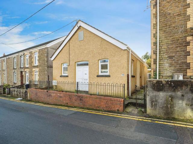 House for sale in Coedffranc, Skewen