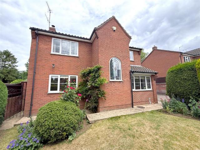 House for sale in Woolsthorpe-by-Belvoir, Barholm