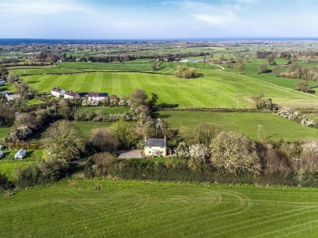 House for sale in Welsh Frankton, Shropshire