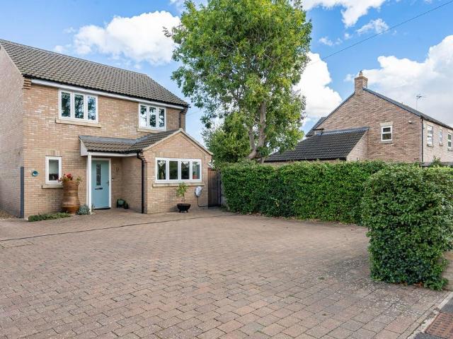 House for sale in Sawtry, Huntingdonshire