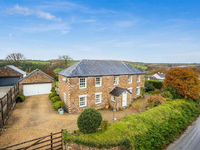 House for sale in Cardinham, Cornwall
