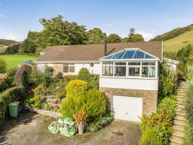 House for sale in Pennal