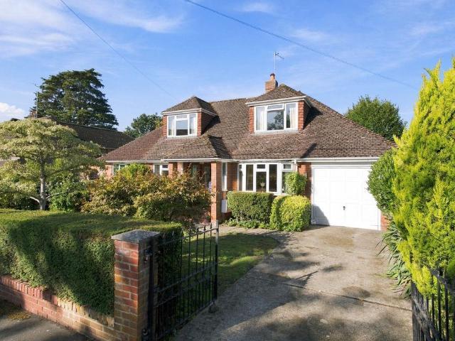 House for sale in World's End, Perryfields