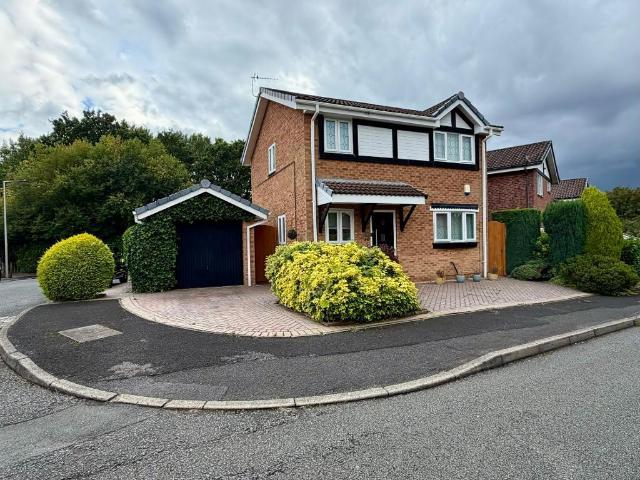 House for sale in Cheadle Hulme, Greater Manchester