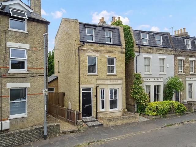 House for sale in Arbury, Cambridgeshire