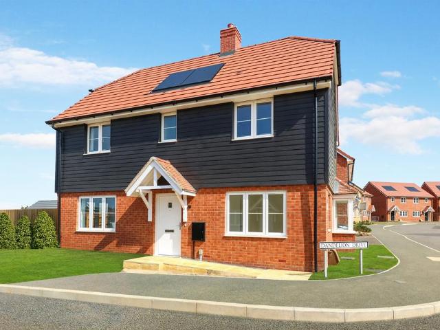 House for sale in Dale Hill, Essex