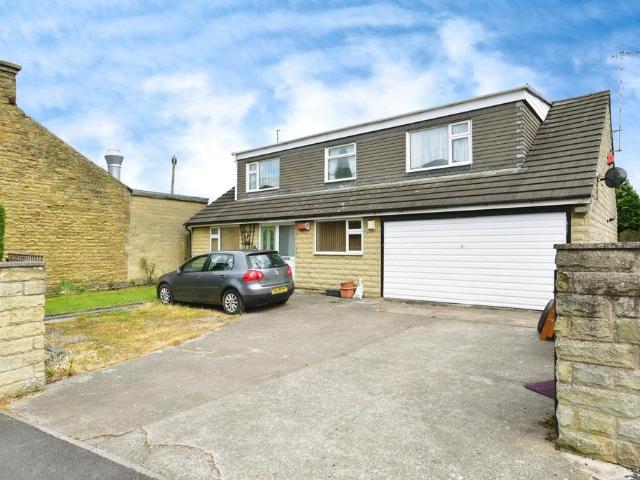 House for sale in Old Tupton, North East Derbyshire