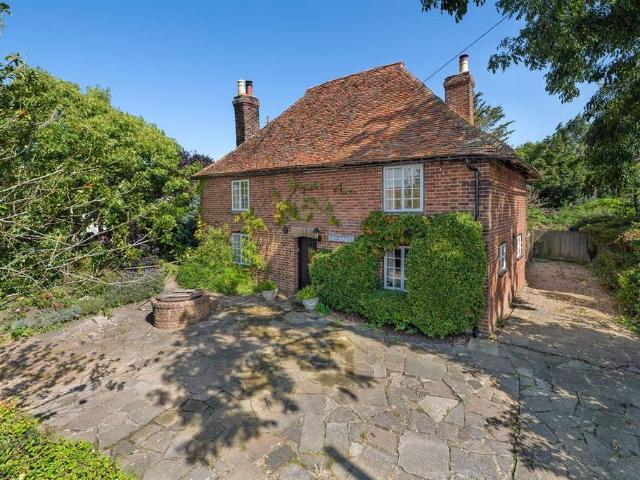 House for sale in Hoath, The Bridge