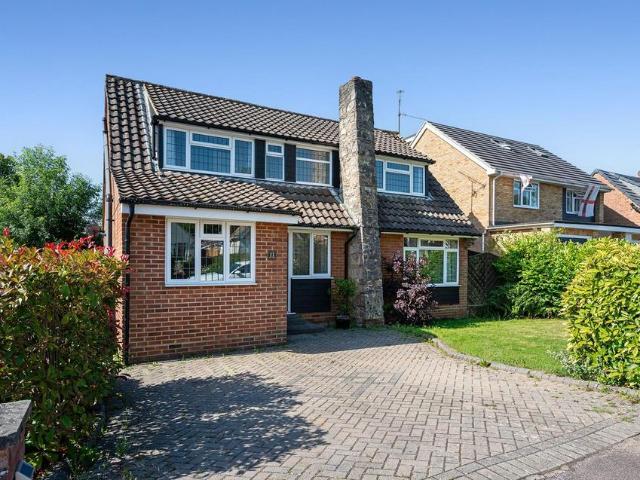 House for sale in Spring Vale, Hampshire