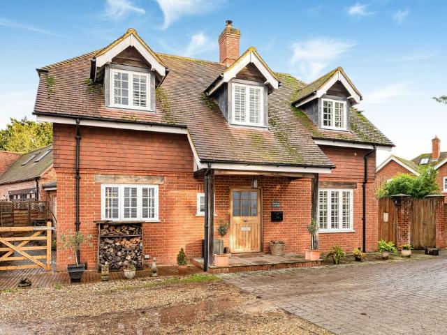 House for sale in Bolton Low Houses, Hampshire