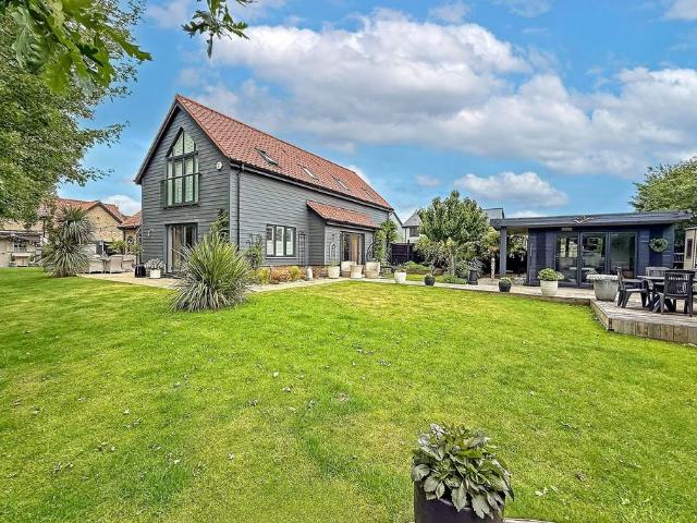 House for sale in Arrington, Cambridgeshire