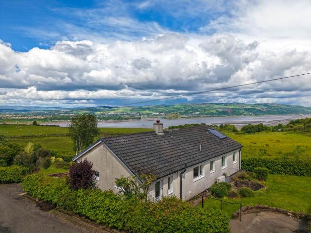 House for sale in Langbank, Scotland