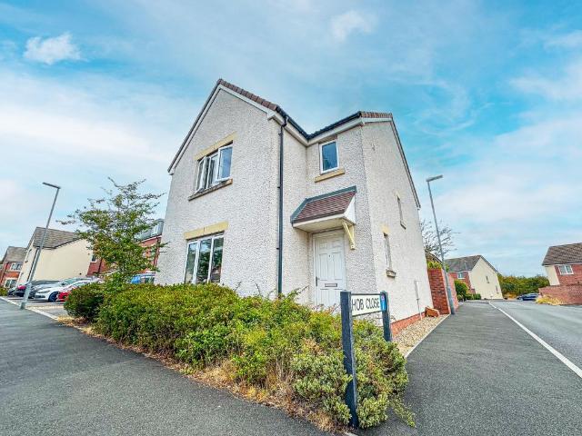 House for sale in Monkton Heathfield, West Monkton