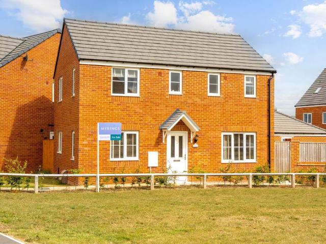 House for sale in Killinghall, North Yorkshire