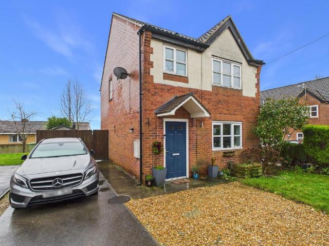 House for sale in Brackenfield, East Midlands