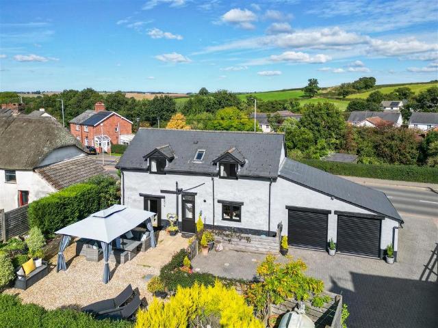 House for sale in Newton St Cyres, Devon