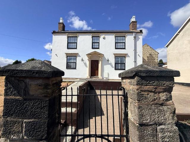 House for sale in Coseley, West Midlands
