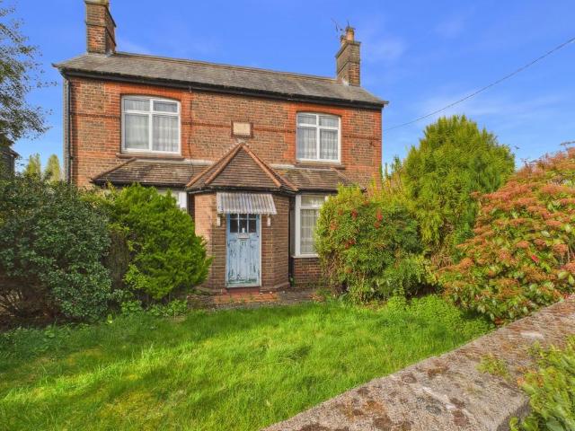 House for sale in Chepping Wycombe, Loudwater