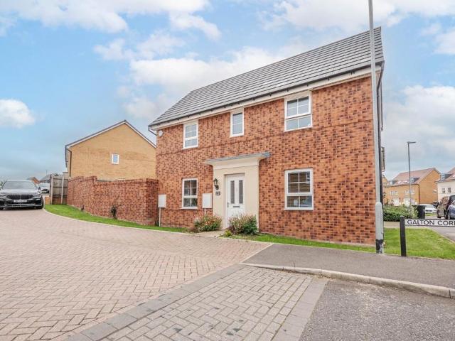 House for sale in Clipstone, Eggington