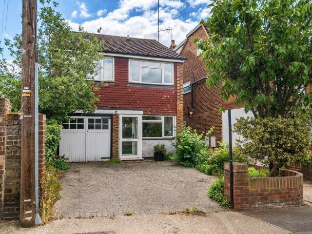 House for sale in Norbiton, Greater London