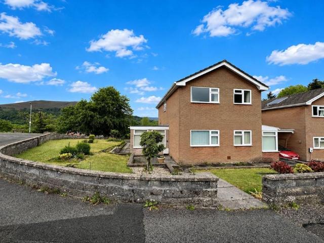 House for sale in Abergavenny