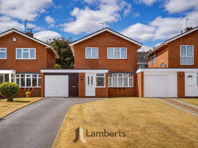 House for sale in Alderminster, Warwickshire