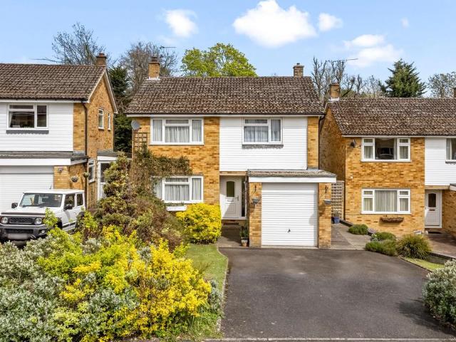 House for sale in Alderbrook, Cross In Hand