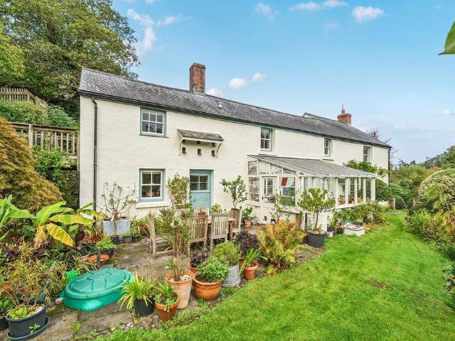 House for sale in Mawgan-in-Meneage, Mawgan