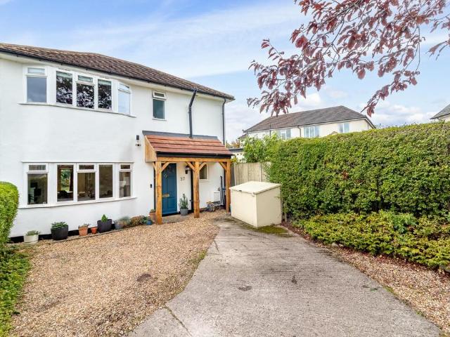 House for sale in Harlow, Harrogate