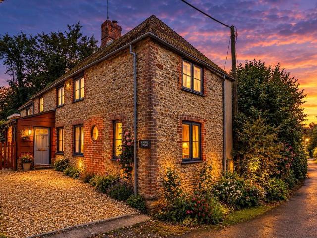 House for sale in Buckland Newton