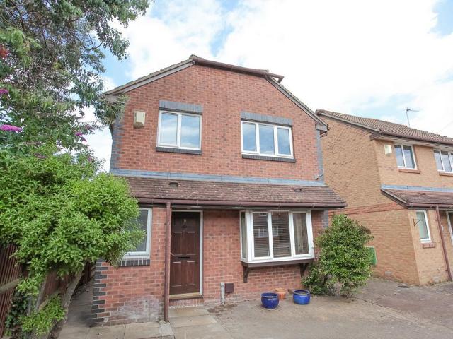 House for sale in Ladygrove, Berrick Salome