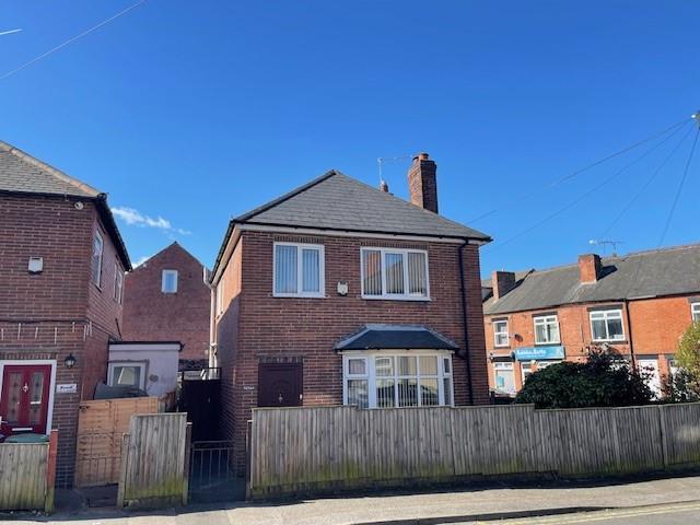 House for sale in Berry Hill, Potters Corner