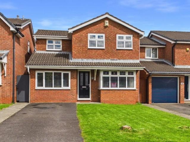 House for sale in New Hall Farm, Wigan
