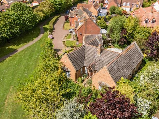 Bungalow for sale in Gosberton Clough, Lincolnshire