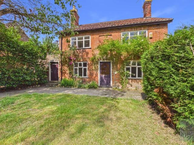 House for sale in Eastbridge, Suffolk
