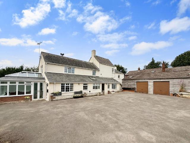 House for sale in Uffington, Dromore