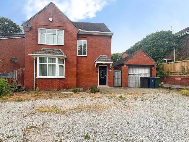 House for sale in Digmoor, Roby Mill