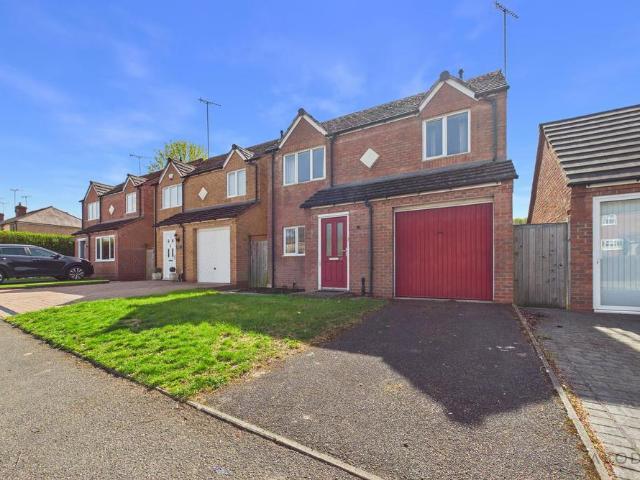 House for sale in Brizlincote, Beamhurst