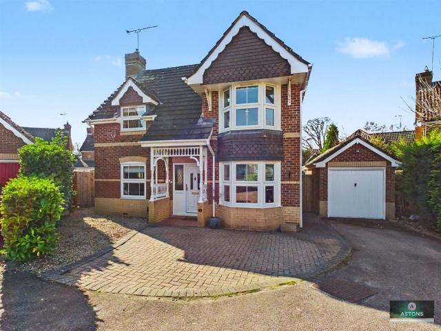 House for sale in Glynde, West Sussex