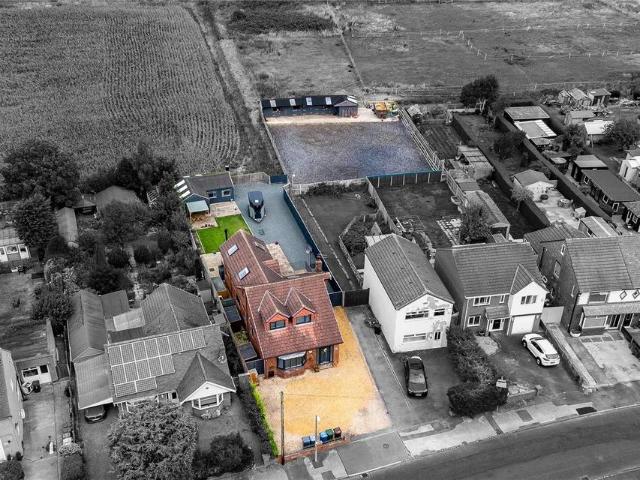 House for sale in North Meols, Roby Mill